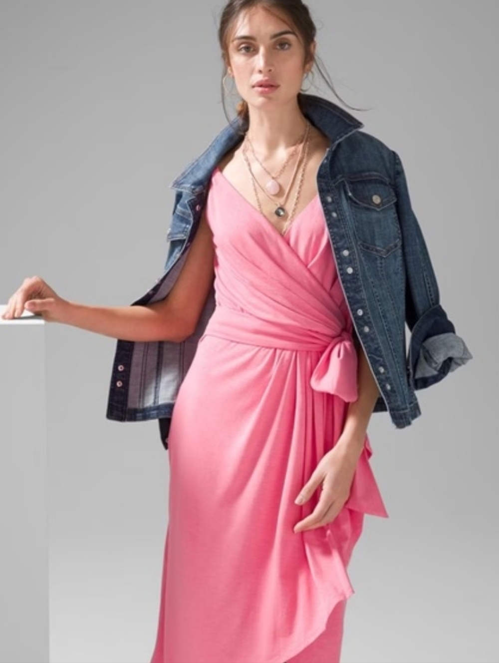 Retail $120 New White House Black Market Pink Wrap Dress